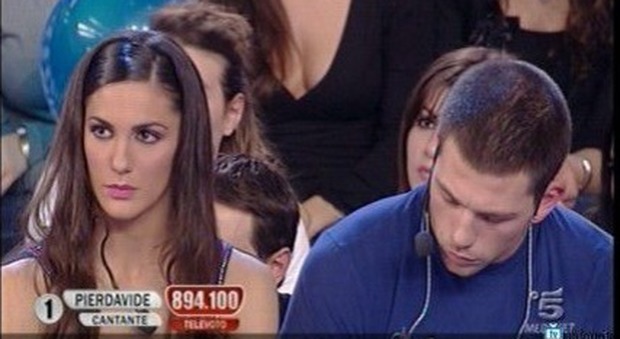 X Factor, Nigiotti il cantautore romantico: si autoeliminò da "Amici" per amore