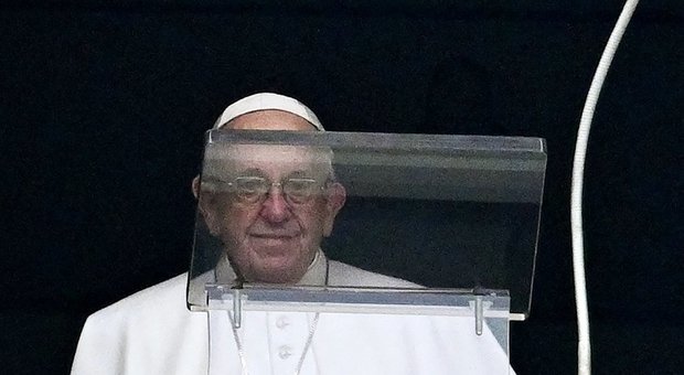 Papa Francesco ai genitori: «Non litigate mai davanti ai vostri figli»