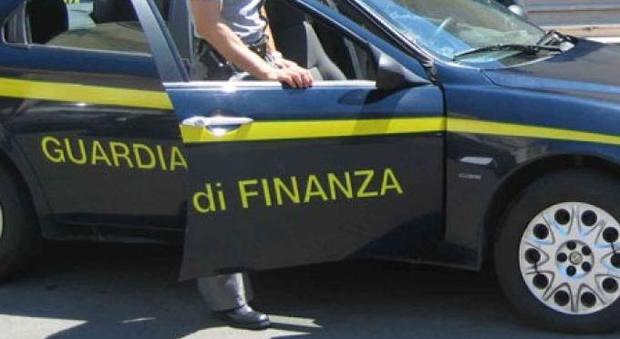 Le mani della 'ndrangheta sulla grande distribuzione: sequestro da 19 milioni di euro a imprenditore