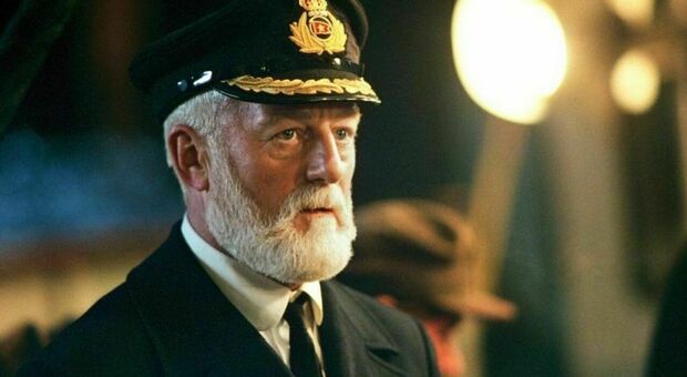 Bernard Hill muore a 79 anni, era il capitano di Titanic e Théoden del Signore degli Anelli. La carriera dell'attore