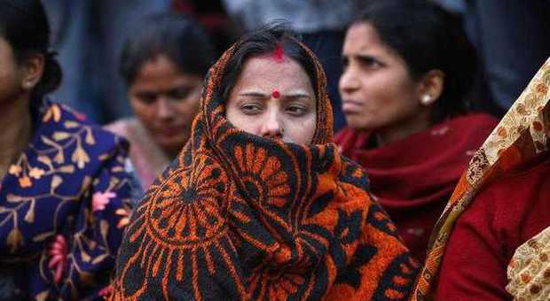 India, 2 sorelle condannate ad essere violentate: il fratello è scappato con una donna sposata