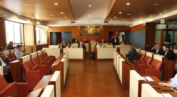 Società partecipate a Caserta: inchiesta Corte dei Conti su 34 Comuni