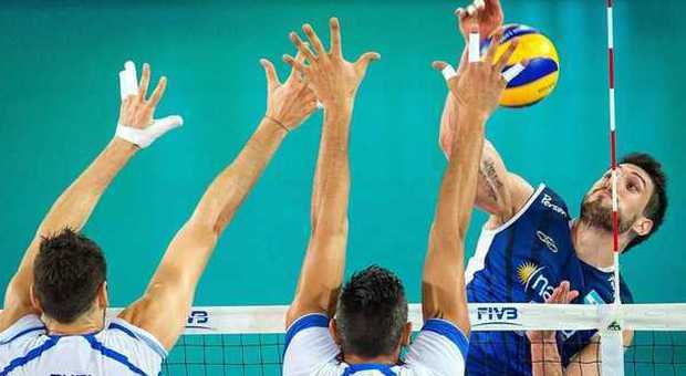 Volley, l'Italia non riesce più a vincere: ko anche contro l'Argentina di Velasco