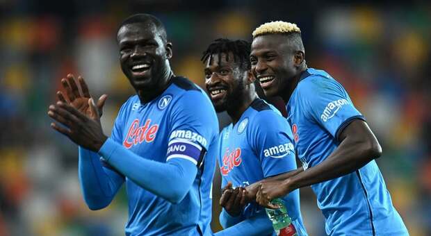 Napoli, la Coppa d'Africa è un obbligo: «Sanzioni se non si lasciano i calciatori»