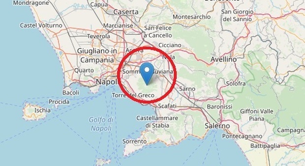 Terremoto sul Vesuvio, nuovo sciame sismico. L'Osservatorio: «Stiamo monitorando tutti parametri»