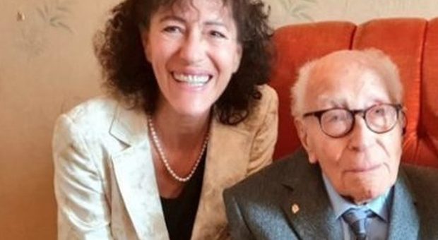 Salvatore Cavallo festeggia i 110 anni: è l'uomo più anziano d'Italia