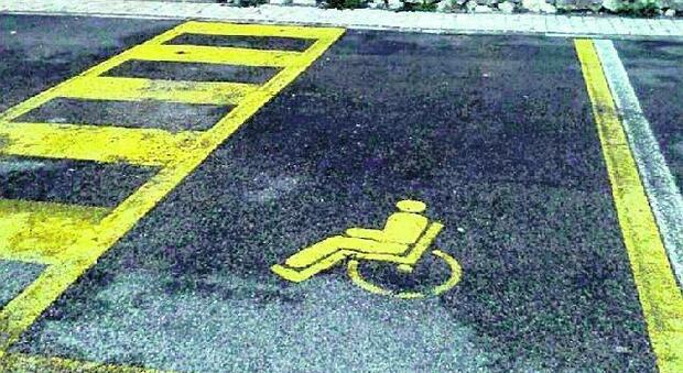 Parcheggi per disabili, sfogo e appello dei familiari