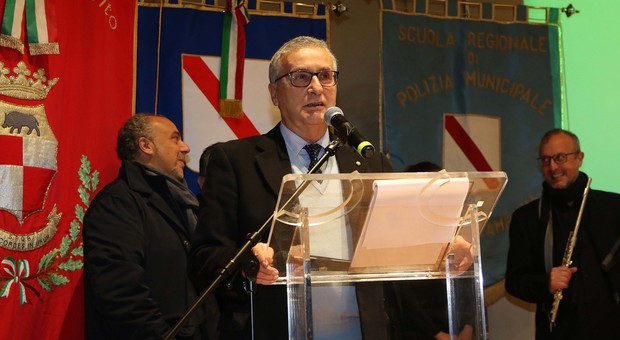 Europee, De Luca: «Grande orgoglio per Franco Roberti capolista Pd»