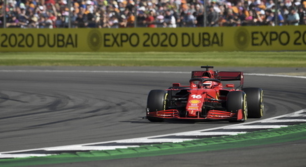 Un'immagine della Ferrari di Charles Leclerc