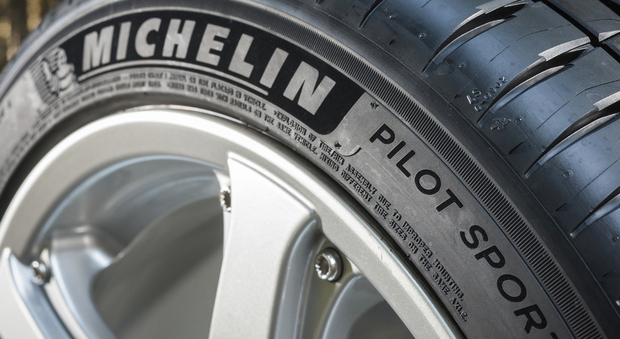 Il nuovo Michelin Pilot Sport 4, pneumatico destinato a vetture premium e sportive di serie
