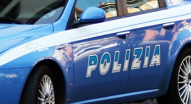 Frosinone, la truffa dei finti postini: due campani denunciati dalla polizia