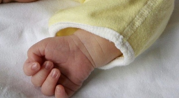 Il piccolo Andrea, morto a 4 mesi per un'infezione: da Nuoro a Genova, i medici non sono riusciti a salvarlo