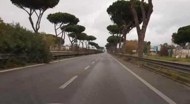 Roma, la Colombo senza traffico: la foto su Facebook diventa un augurio degli automobilisti per il 2018