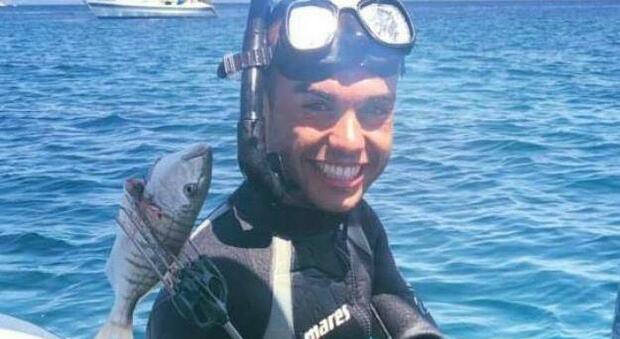 Gabriele, morto a 21 anni durante un'immersione: probabile malore