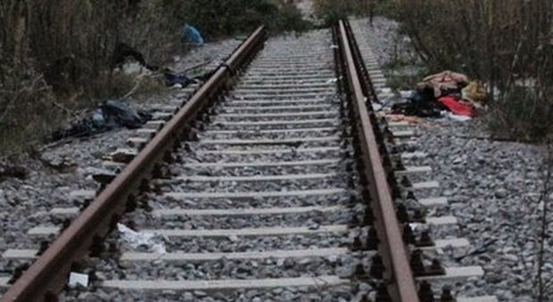 Caso Regeni, il ministero degli Esteri dell'Egitto chiede l'autopsia dell'egiziano morto sulla linea ferroviaria a Napoli