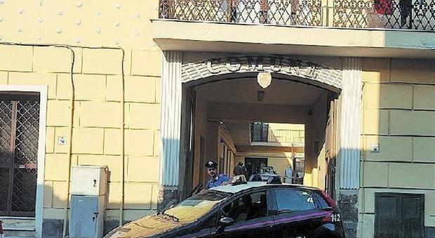Gli assenteisti di Frignano, 35 «furbetti» vanno a processo