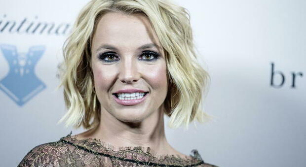 Britney Spears libera dal padre, Jamie Spears non è più il suo tutore legale