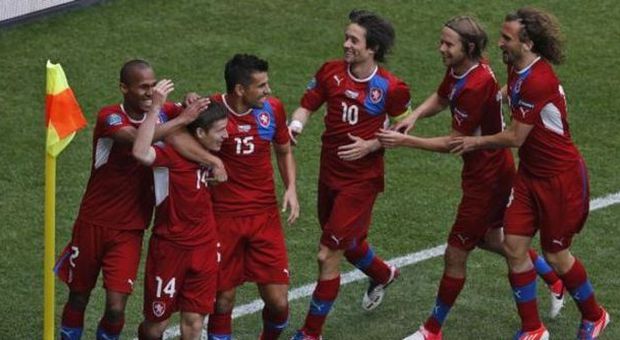 Polonia-Russia finisce 1-1 nel gruppo A giochi ancora aperti
