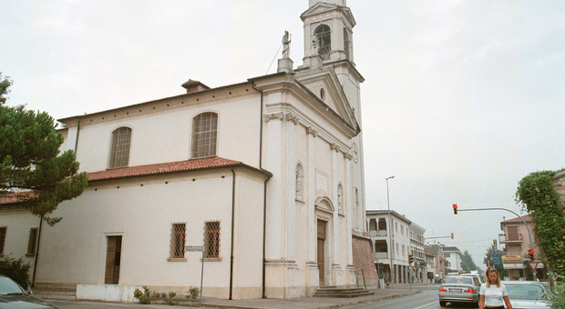 la chiesa parrochiale di Caltana
