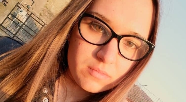 Malore improvviso in auto: Manuela muore a 24 anni davanti all'amico