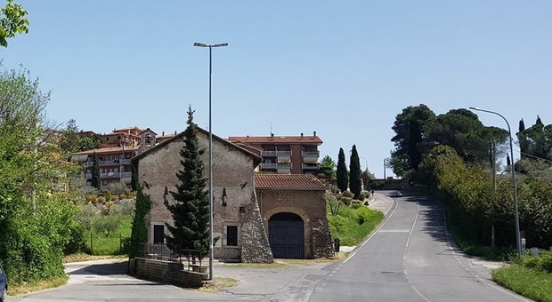 Una strada di Castel Madama
