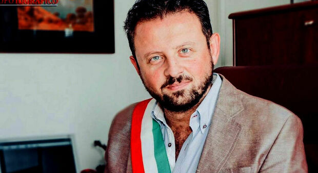 Elezioni comunali a Mugnano, Sarnataro vince al primo turno