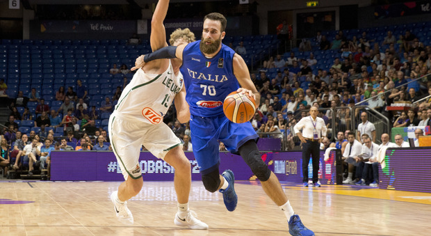 Eurobasket, non basta il miglior Datome: azzurri ko con la Lituania (73-78)