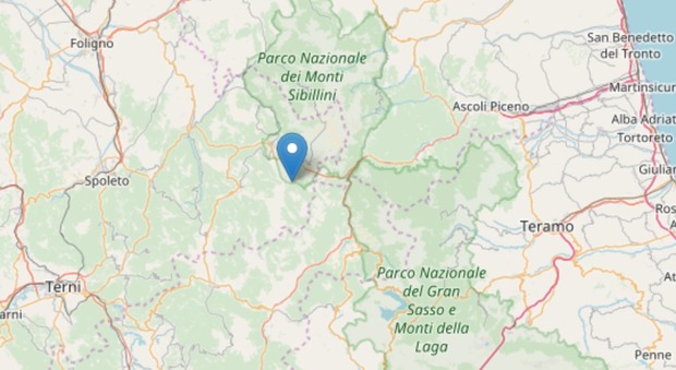 Terremoto, scossa a Norcia: torna la paura nel Centro Italia