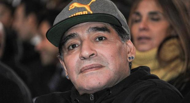 Maradona ad Amici: «Allenare il Napoli? Se la gente volesse...»