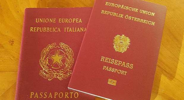 Austria, media: «Pronta bozza di legge per doppia cittadinanza agli altoatesini»