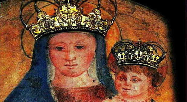 Trovata la corona rubata in Duomo: era stata venduta a un Compro Oro
