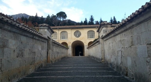 Certosa di Trisulti, il Mibac revoca la concessione alla "scuola di sovranismo" di Steve Bannon