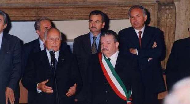 Gian Franco Ciaurro sindaco di Terni con il presidente Scalfaro