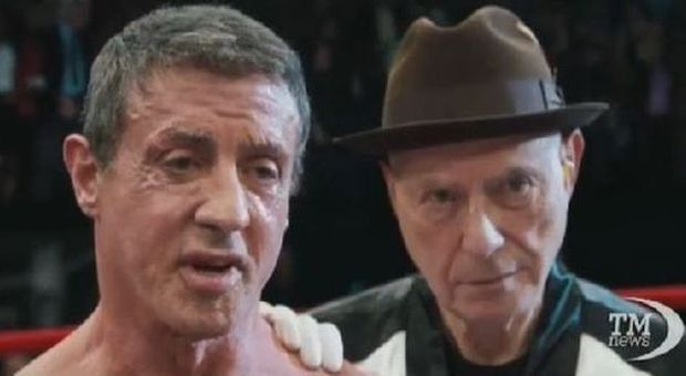 Stallone e De Niro rivali sul ring, con un po' di Rocky e LaMotta |Video