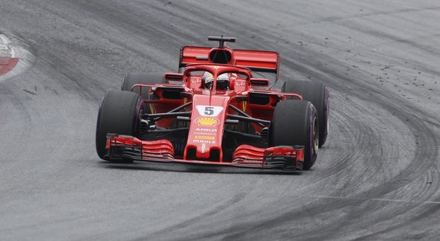 Formula 1, Vettel il più veloce nelle ultime libere. Hamilton insegue