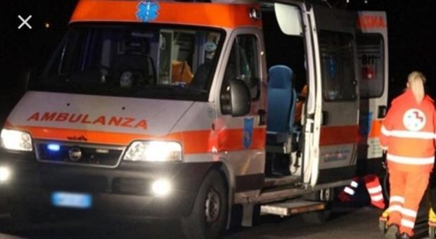 Aggressioni ai medici, il manager Asl1: «In arrivo a Napoli le telecamere sulle ambulanze»