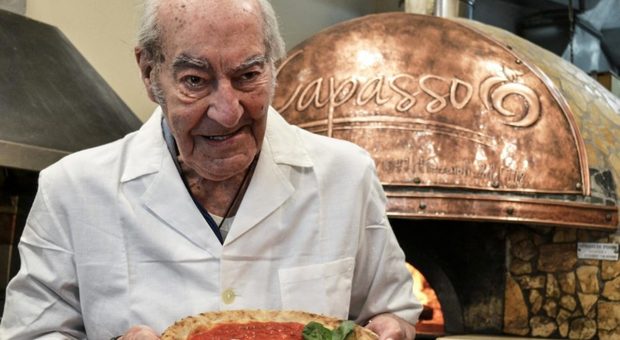 Compie 90 anni Capasso, il decano dei pizzaioli napoletani
