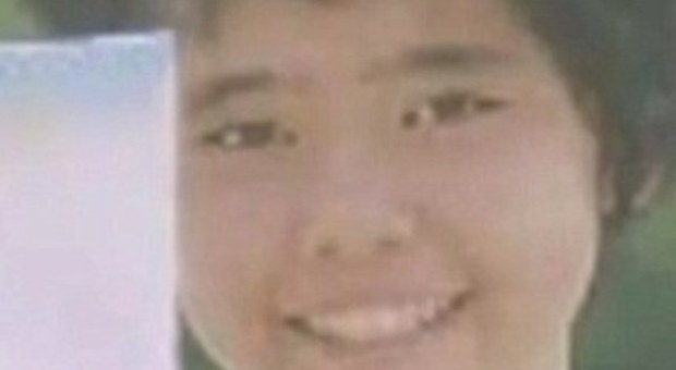 ​Ragazzina 15enne uccide ​e decapita l'amica del cuore