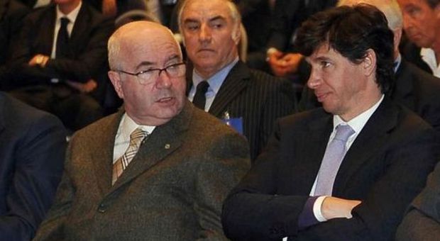 Tavecchio, Albertini: "Ha messo in imbarazzo ​l'Italia". Galliani: "Fiducia confermata"