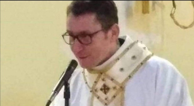Scarcerato parroco del Casertano accusato di violenza sessuale su minore