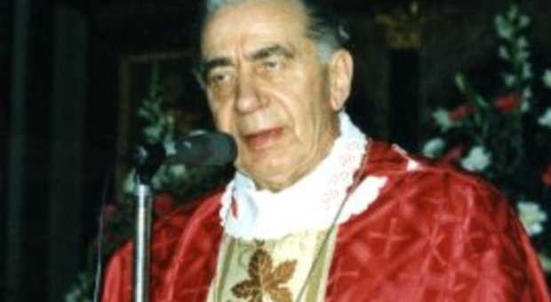 Il vescovo Antonio Riboldi