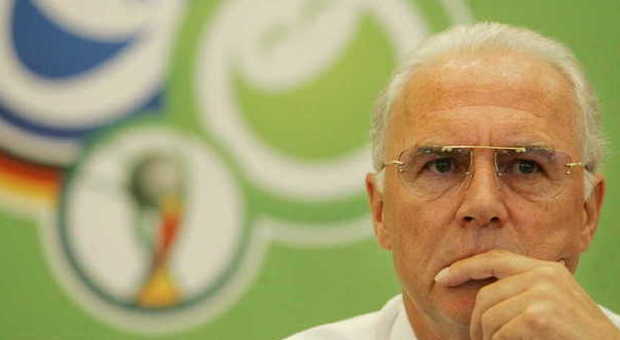 Mondiali 2106, Beckenbauer firmò intesa con Warner
