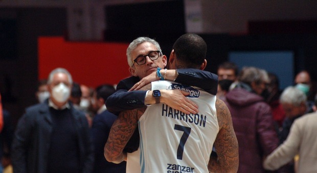 Basket, Brindisi batte Trieste e conquista la salvezza