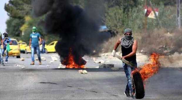 Gaza, l'esercito israeliano uccide un palestinese: «Era un cecchino dei terroristi»