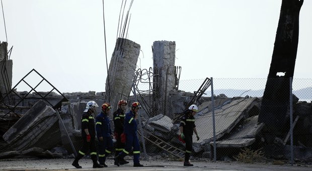 Terremoto ad Atene di 5.1, crollati edifici disabitati in centro. Paura, ma nessun ferito grave