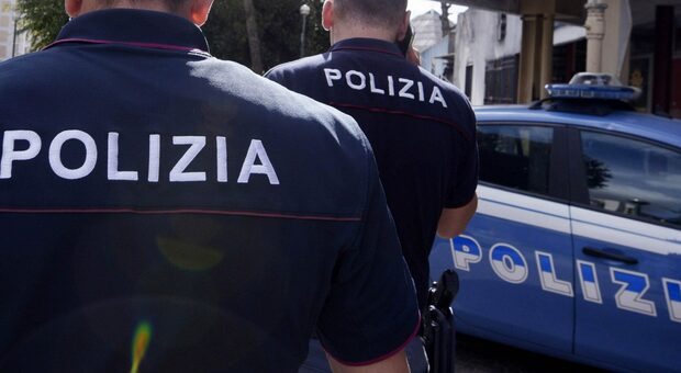 Il pensionato aveva chiamato i carabinieri per denunciare la scomparsa della donna sofferente di Alzheime