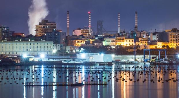 Mittal al governo: «L'Ilva di Taranto ingestibile senza tutele legali»