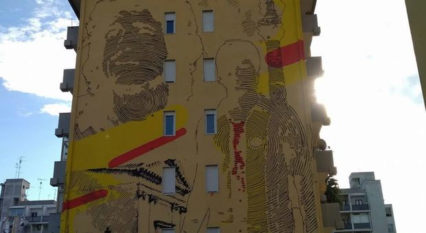 Lorusso e Pezzella: il murales è un pezzo di storia