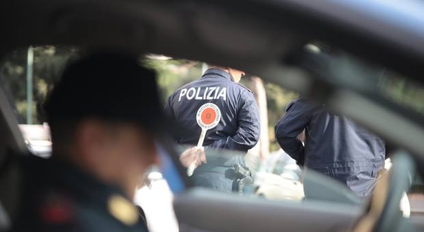 Roma, aggredisce ragazzo in strada arrestato 35enne a Val Melaina