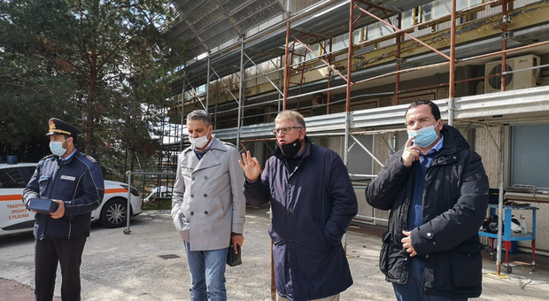 Solofra, l'ospedale Landolfi diventa Covid center: la rivolta dei sindaci